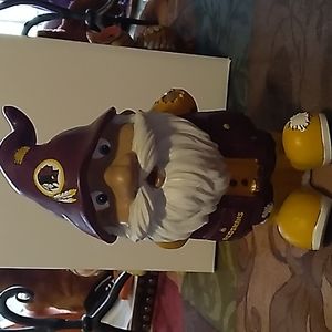 Washington Redskins knome figurine